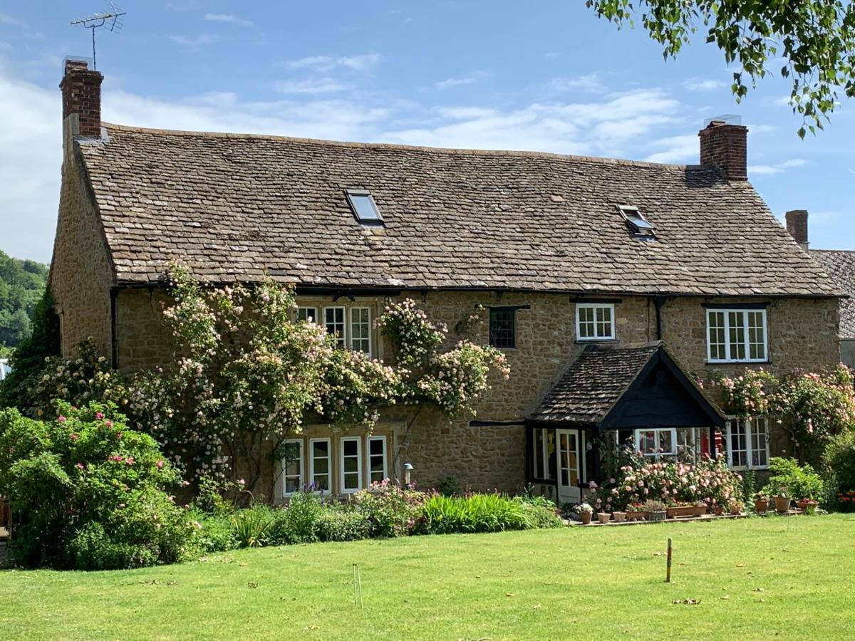 Forthay Bed And Breakfast North Nibley 外观 照片