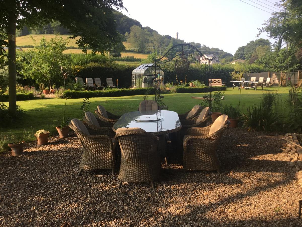 Forthay Bed And Breakfast North Nibley 外观 照片