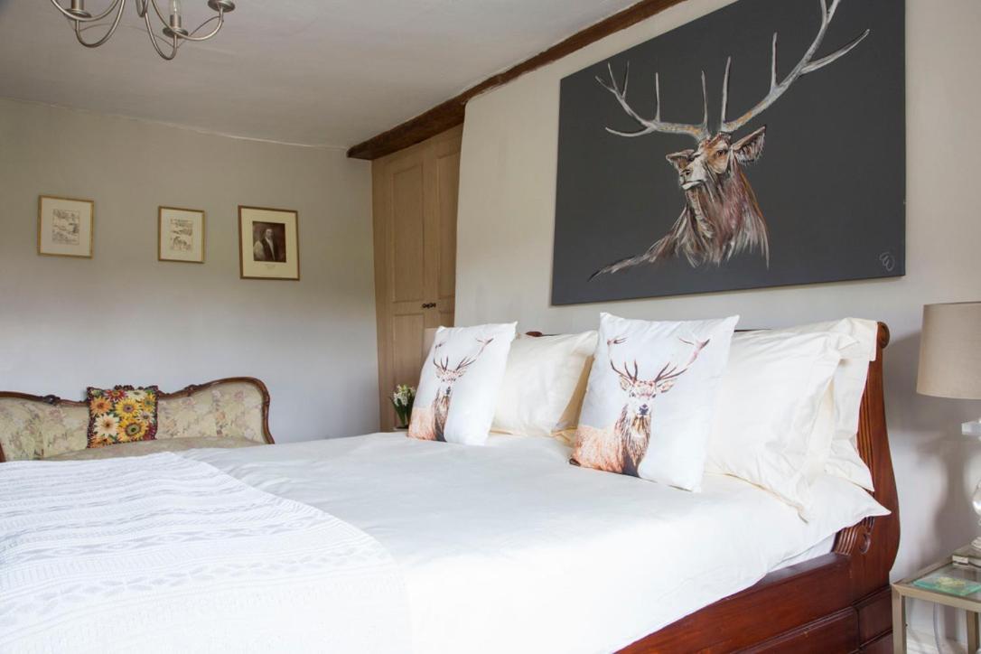 Forthay Bed And Breakfast North Nibley 外观 照片
